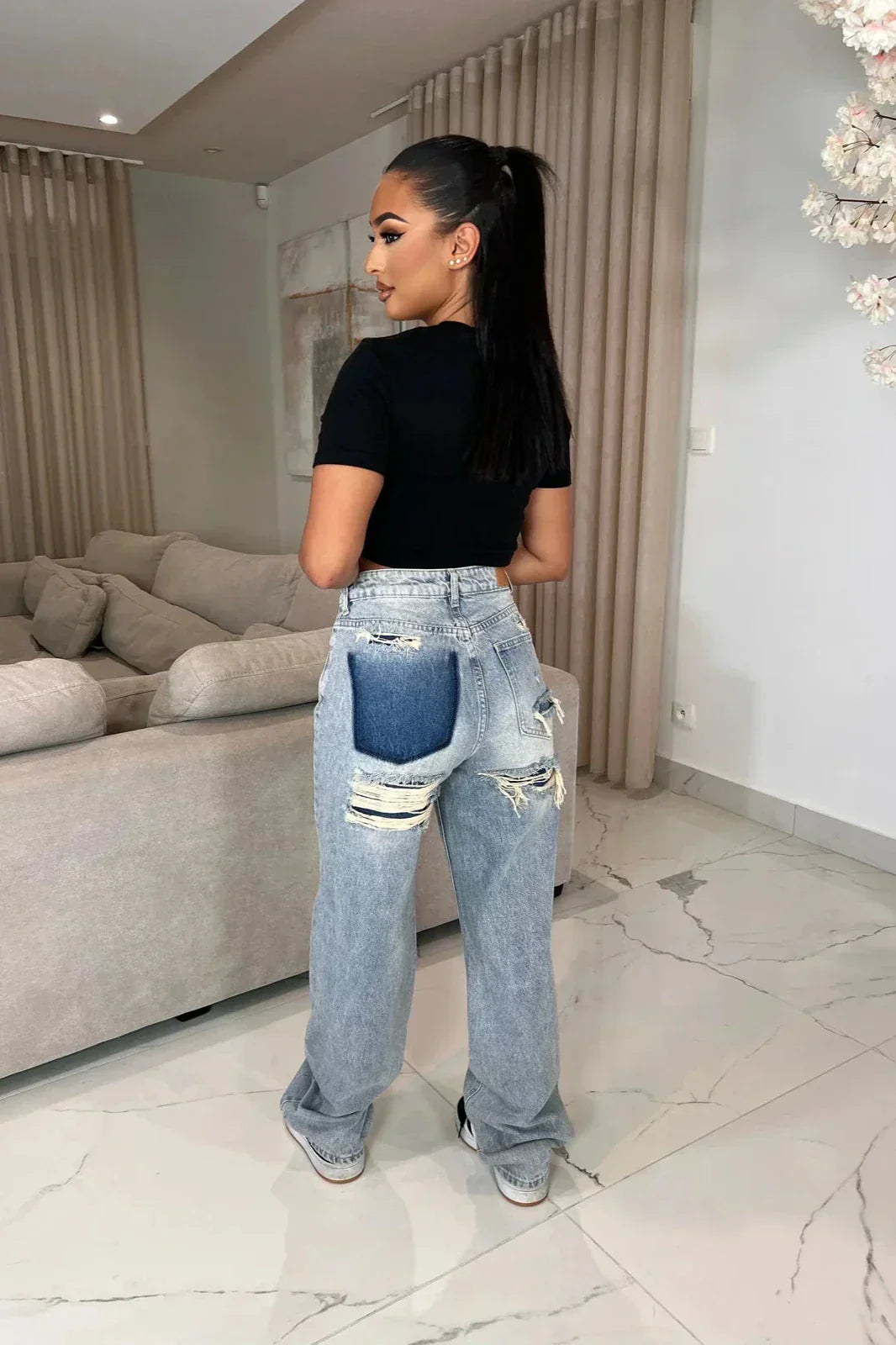 Zaar Straight Ripped Jeans
