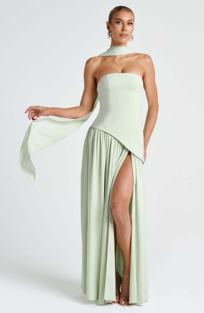 Alexander Saint Velicius dress