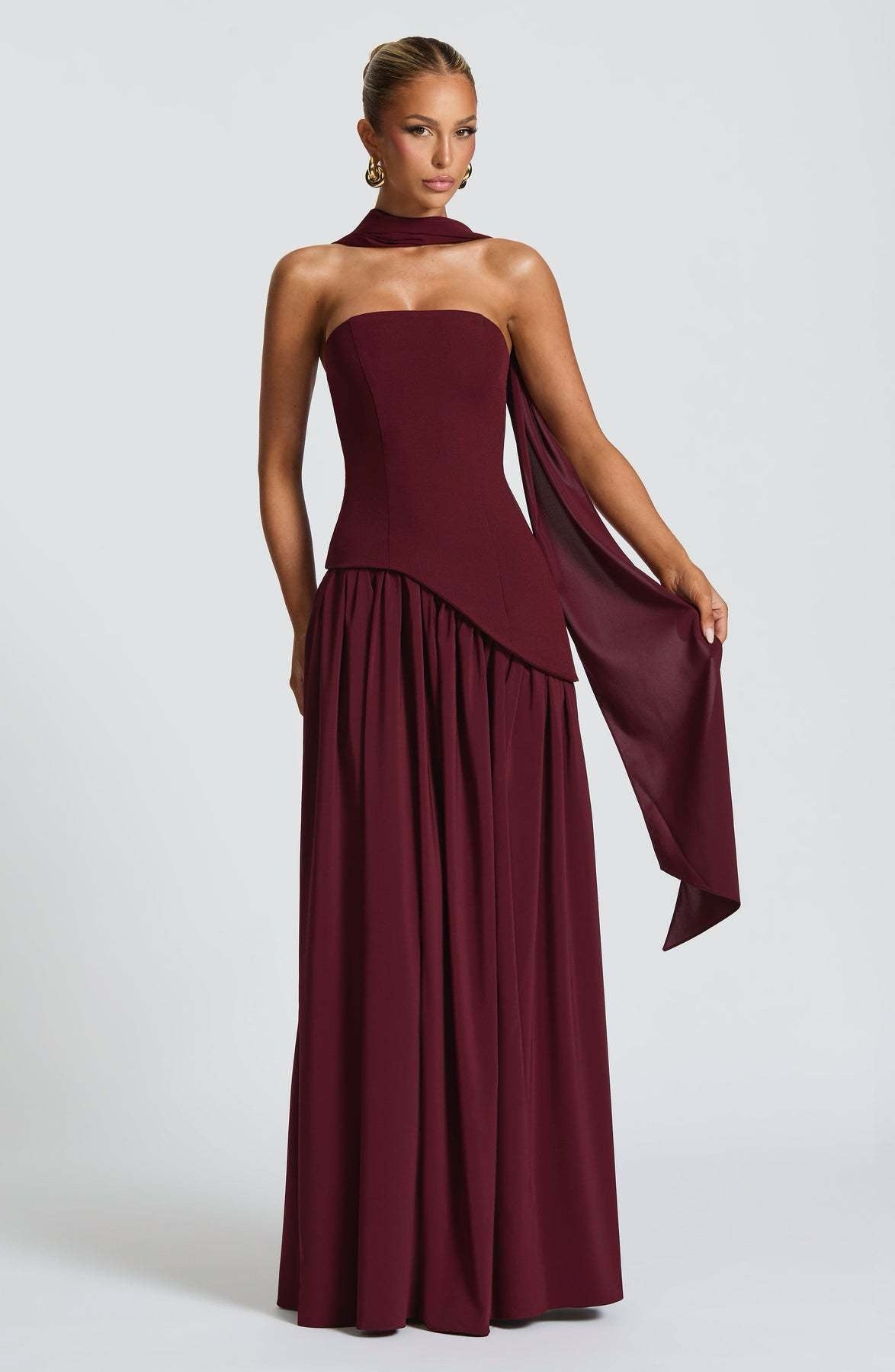 Alexander Saint Velicius dress