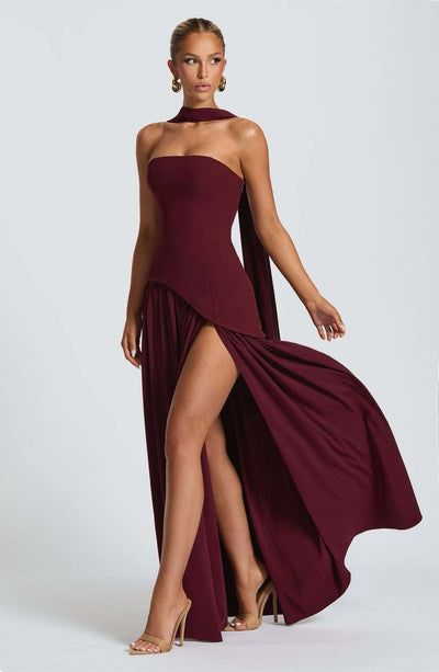 Alexander Saint Velicius dress
