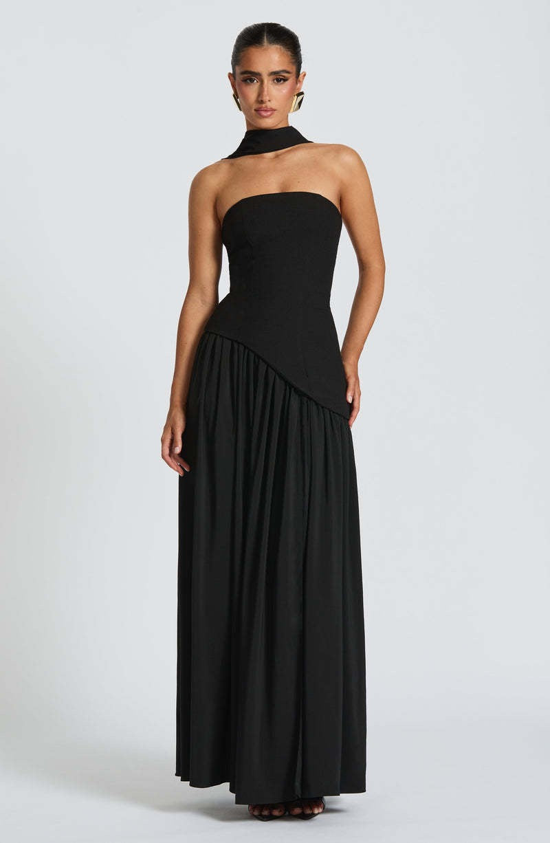 Alexander Saint Velicius dress