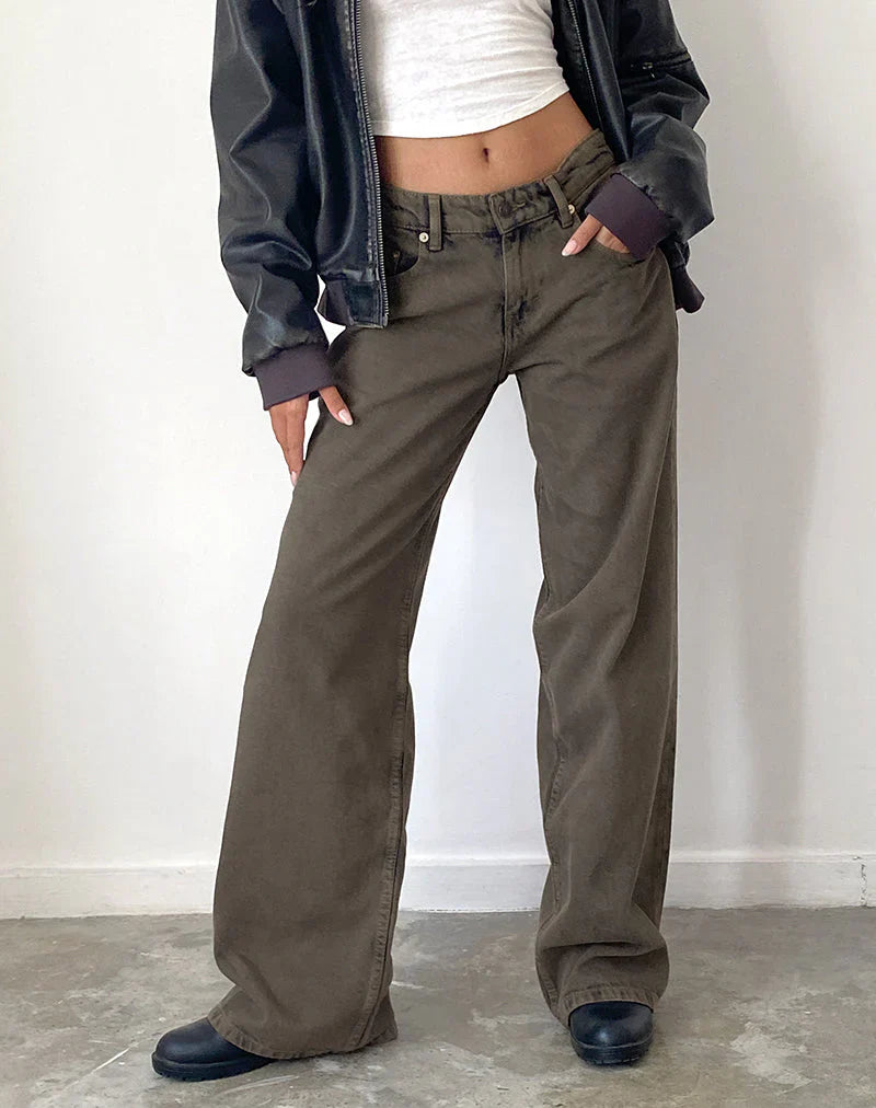 Roomy Extra Wide Low Rise Jeans